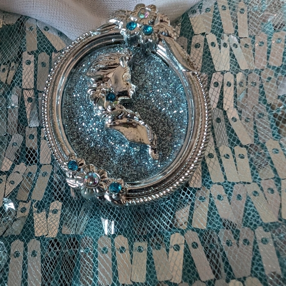 DELUXE Disney Princess Elsa snow queen Frozen costume size 5/6 - Picture 5 of 8